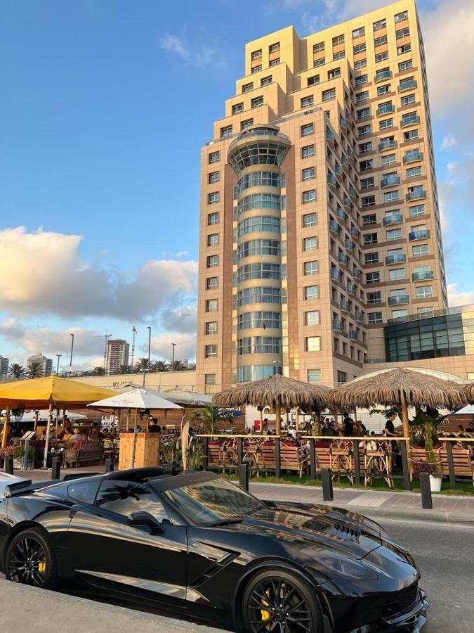 Suite On The Beach Haifa Exterior photo