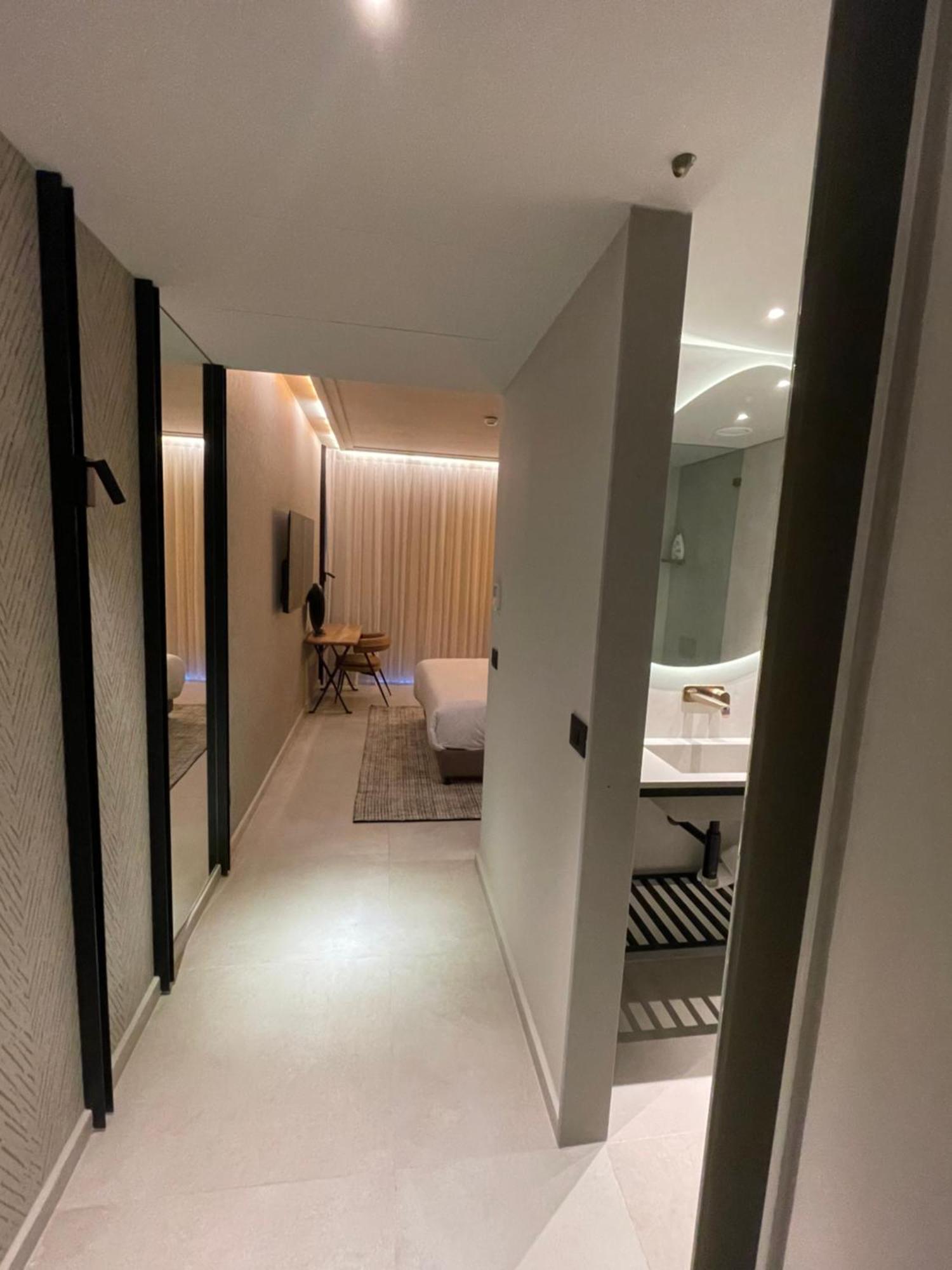 Suite On The Beach Haifa Exterior photo